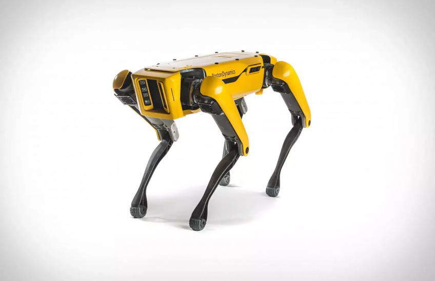 Decode Skorpe Melankoli Spot the robotic dog makes its debut at the Department of Electrical &  Electronic Engineering – Electrical and Electronic Engineering